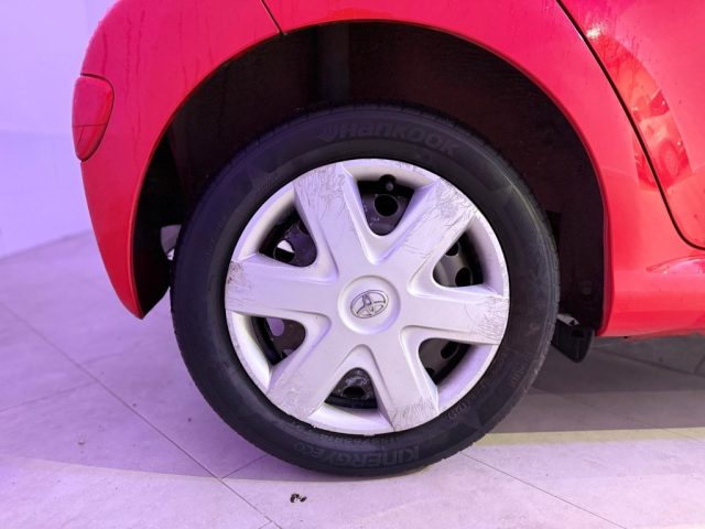 TOYOTA Aygo usata 10