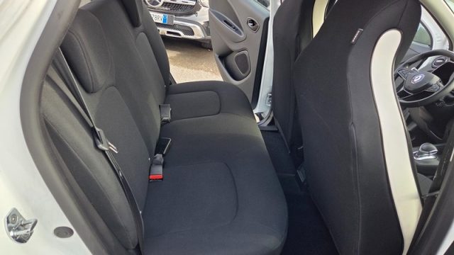 RENAULT ZOE usata, con Controllo automatico clima