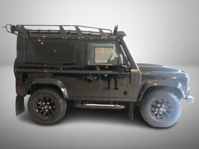 LAND ROVER Defender usata, con Autoradio