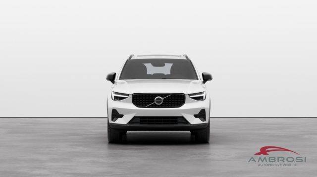 VOLVO XC40 usata 4