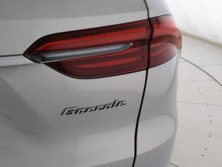 MASERATI Grecale usata, con Chiusura centralizzata