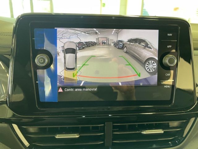 VOLKSWAGEN T-Roc usata, con Volante in pelle