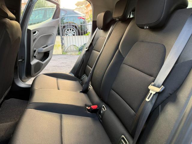 RENAULT Clio usata, con Fari LED