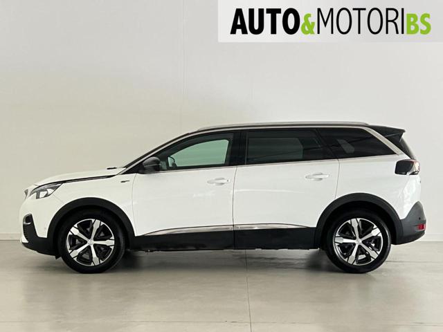PEUGEOT 5008 usata, con Cerchi in lega