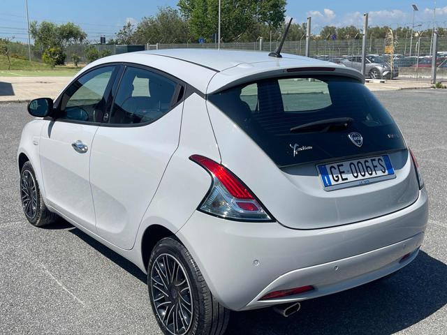 LANCIA Ypsilon usata, con Touch screen