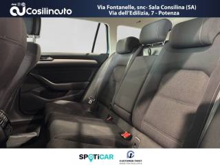 VOLKSWAGEN Passat Variant usata, con Controllo automatico clima