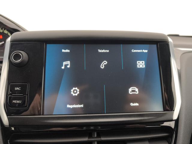 PEUGEOT 208 usata, con Luci diurne LED