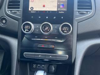RENAULT Megane usata, con Controllo automatico clima