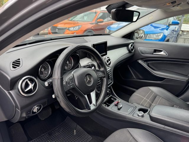 MERCEDES-BENZ GLA 200 usata, con Chiusura centralizzata