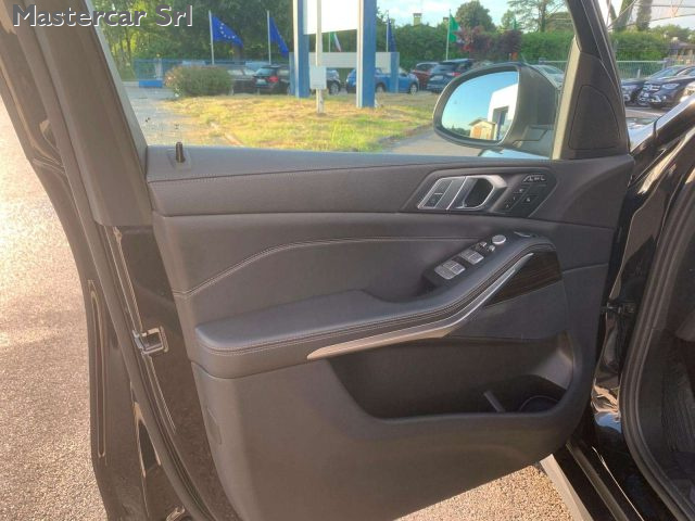 BMW X7 usata, con Park Distance Control