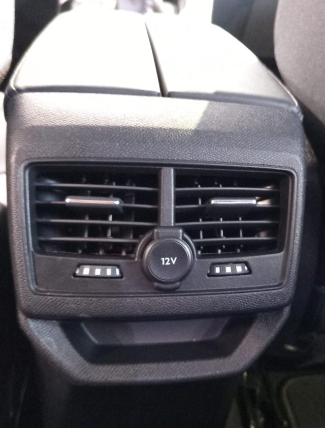 PEUGEOT 3008 usata, con Controllo trazione