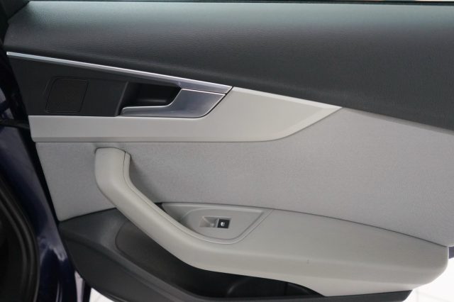 AUDI A4 usata, con Frenata d