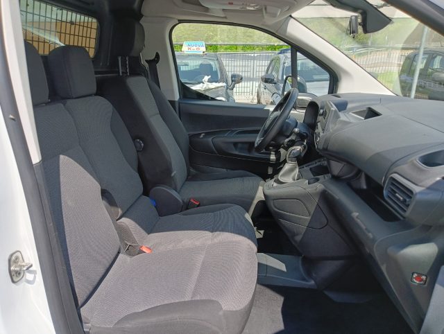 TOYOTA Proace City usata, con USB