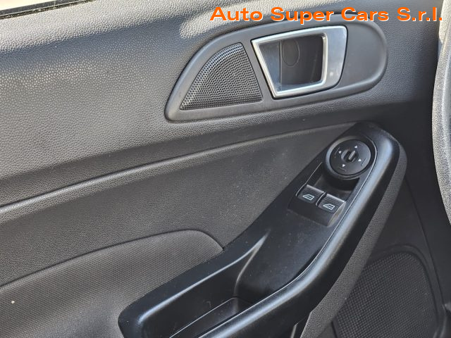 FORD Fiesta usata 13