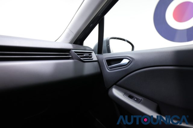 RENAULT Clio usata, con Sensore di pioggia