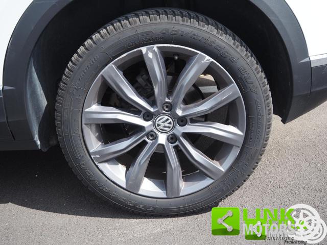 VOLKSWAGEN T-Roc usata 29
