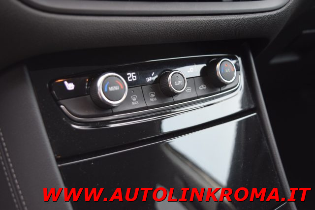 OPEL Grandland usata, con Touch screen