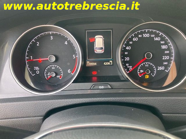 VOLKSWAGEN Golf Variant usata, con Park Distance Control