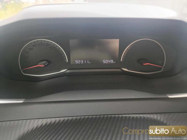 PEUGEOT 2008 usata, con Alzacristalli elettrici