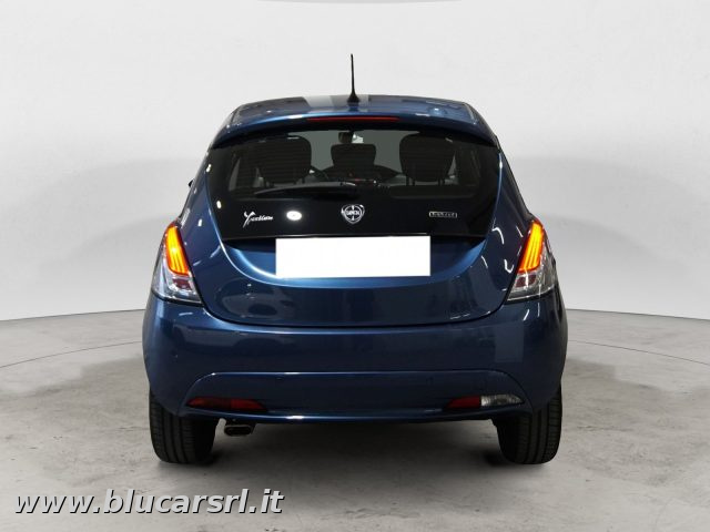 LANCIA Ypsilon usata, con Autoradio