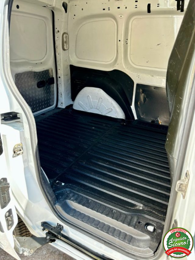 RENAULT Kangoo usata, con Controllo automatico clima