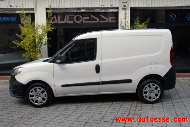 FIAT Doblo usata, con Airbag