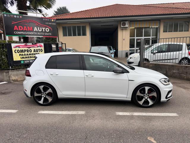 VOLKSWAGEN Golf usata, con Airbag