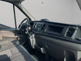 FORD Transit usata, con Autoradio digitale