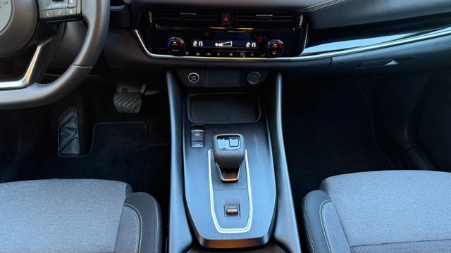 NISSAN Qashqai usata, con Boardcomputer
