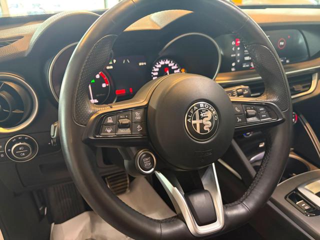 ALFA ROMEO Stelvio usata, con Autoradio