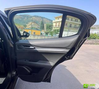 ALFA ROMEO Stelvio usata, con Park Distance Control