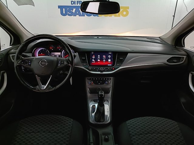 OPEL Astra usata, con Sedile posteriore sdoppiato