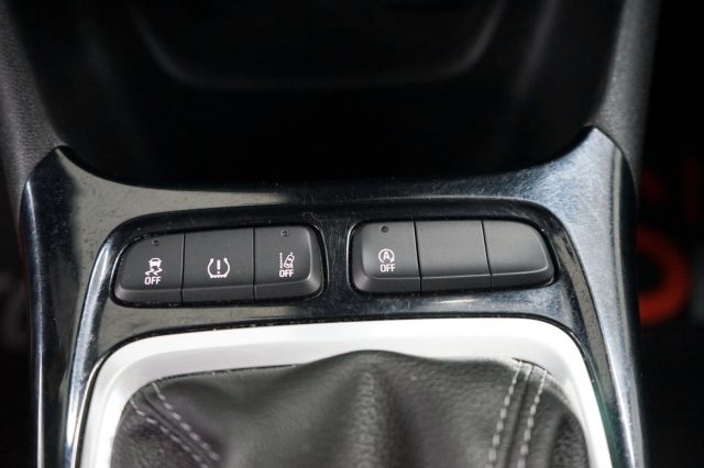 OPEL Crossland X usata, con Autoradio digitale
