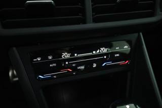 VOLKSWAGEN Taigo usata 12