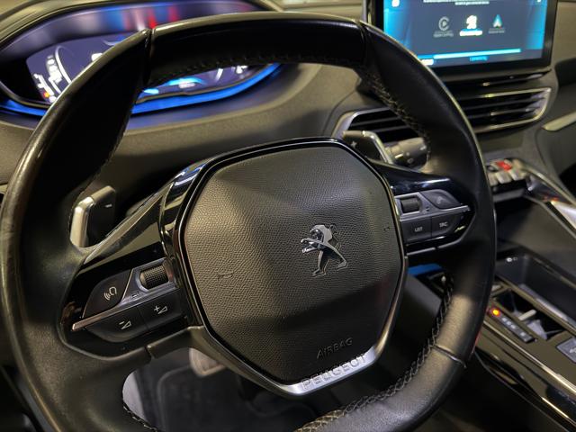 PEUGEOT 5008 usata, con Park Distance Control