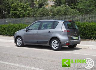 RENAULT Scenic usata, con Chiusura centralizzata