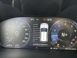 VOLVO XC40 usata, con Tettuccio apribile