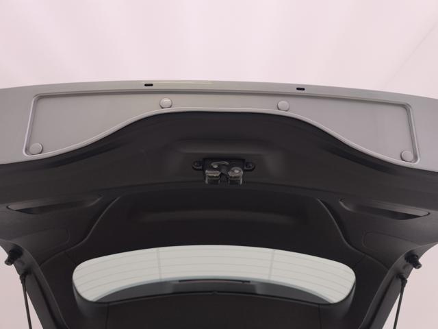 RENAULT Megane usata, con Autoradio digitale