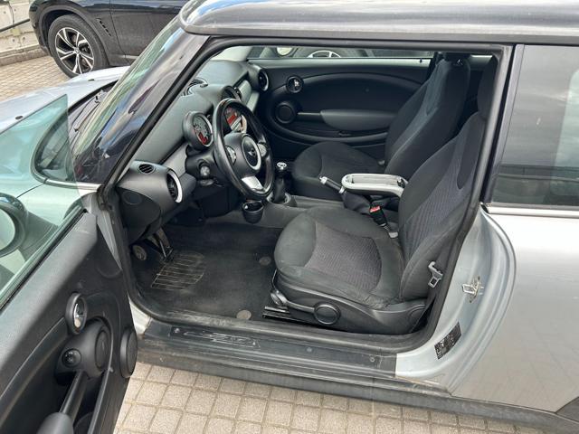 MINI Cooper D usata, con Climatizzatore