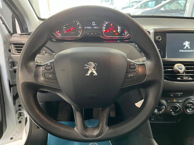 PEUGEOT 208 usata, con Boardcomputer