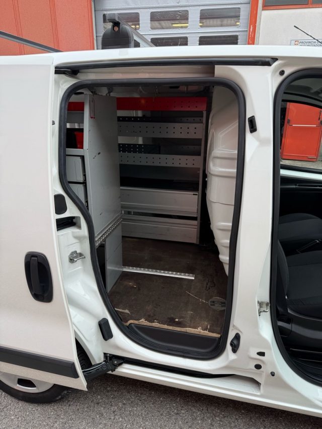 FIAT Fiorino usata, con Volante multifunzione