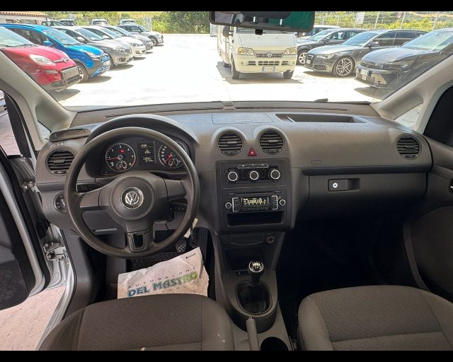 VOLKSWAGEN Caddy usata 17