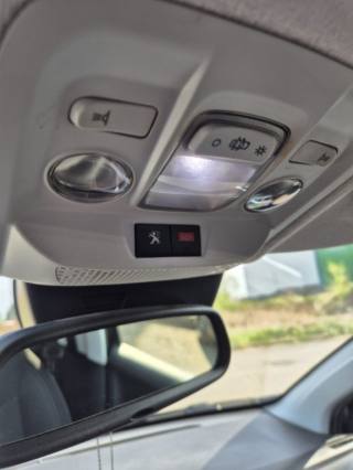 PEUGEOT 208 usata, con Sistema di navigazione