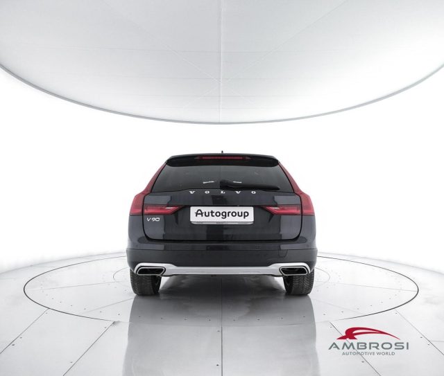 VOLVO V90 Cross Country usata 5