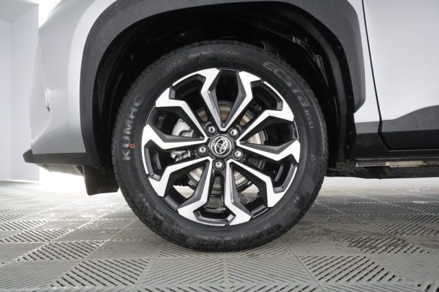 TOYOTA Yaris Cross usata 14