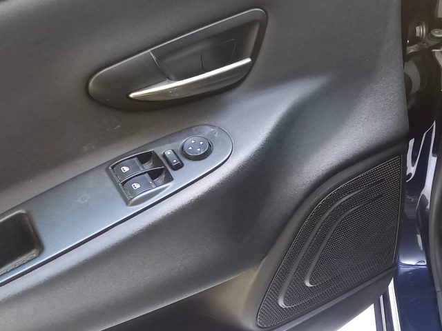 LANCIA Ypsilon usata, con Servosterzo