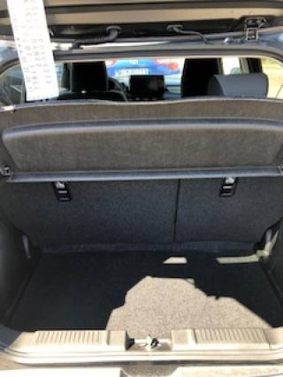 SUZUKI Swift usata, con Sedile posteriore sdoppiato