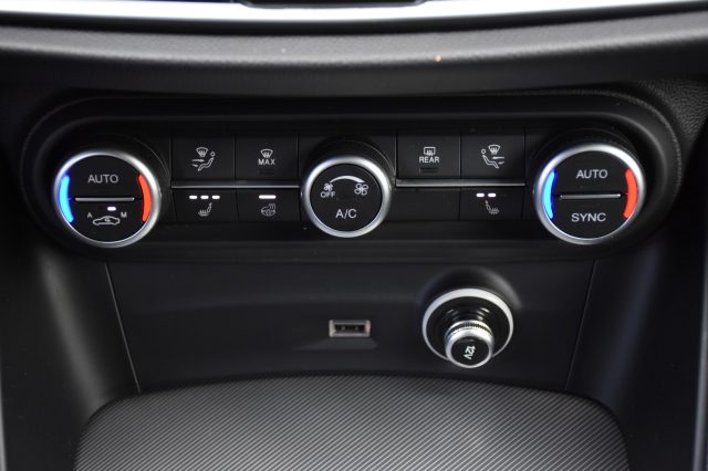 ALFA ROMEO Stelvio usata, con Servosterzo