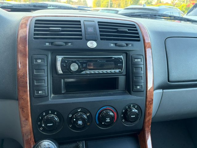 KIA Carnival usata, con Servosterzo