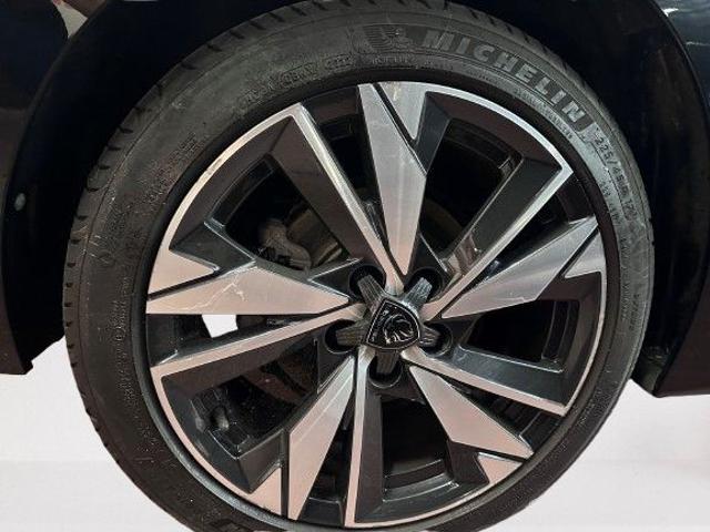 PEUGEOT 308 usata, con Autoradio